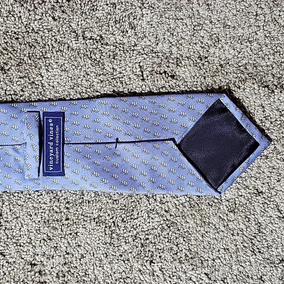 Vineyard Vines Custom Collection Tie - Picture 4 of 6